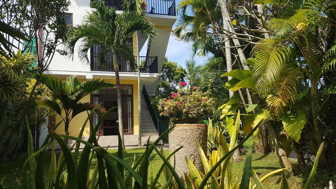 Lioni Holidays Villa Negombo Buitenkant foto
